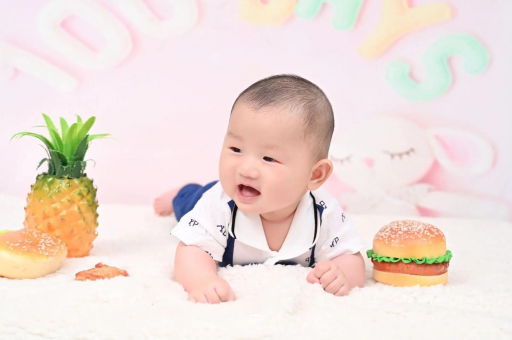 石家庄宝宝鼻子喷奶急救处理